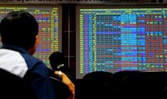 Cấm quảng cáo chào bán cổ phần riêng lẻ
